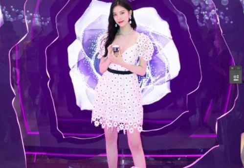 吃瓜小说女主角